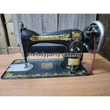 ANTIQUE SEWING MACHINE