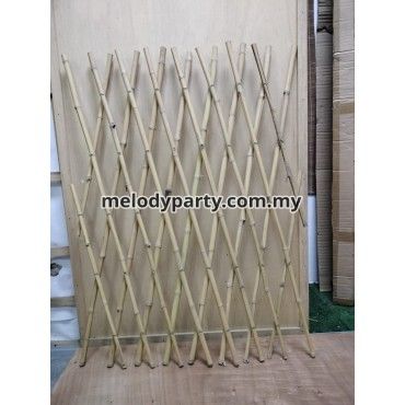 BAMBOO FENCE GARDEN DECOR